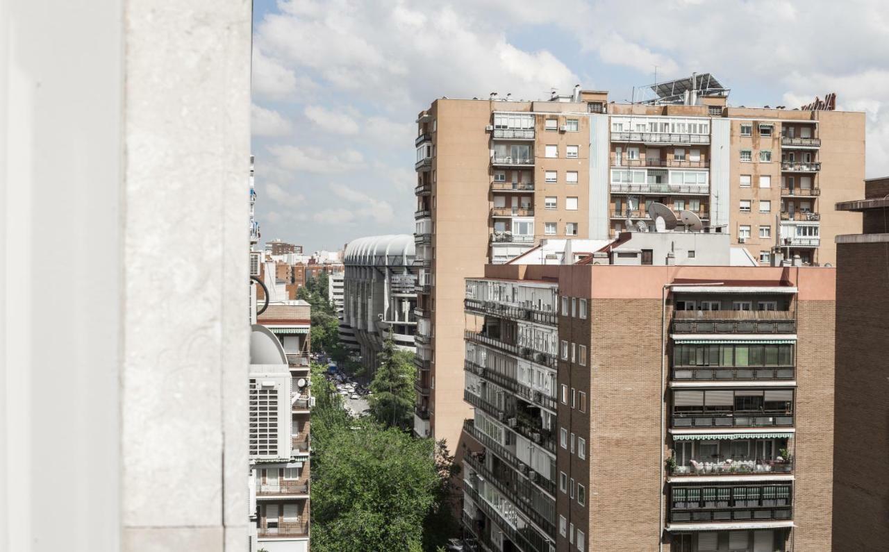 Elegant Retreat Business District Bernabeu Apartment Madrid Exterior photo